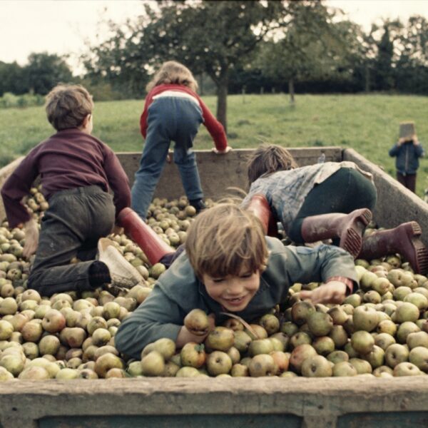 Madeleine de Sinéty, Poilley, 1974 © Succession Madeleine de Sinéty